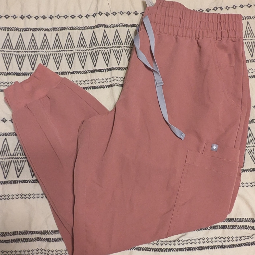 Figs Scrub Pant Mauve High Waisted Uman Relaxed Jogger Petite